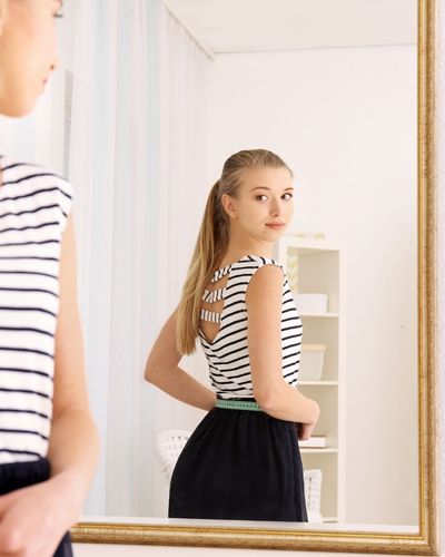 Who Is a Good Candidate for Hip Augmentation?